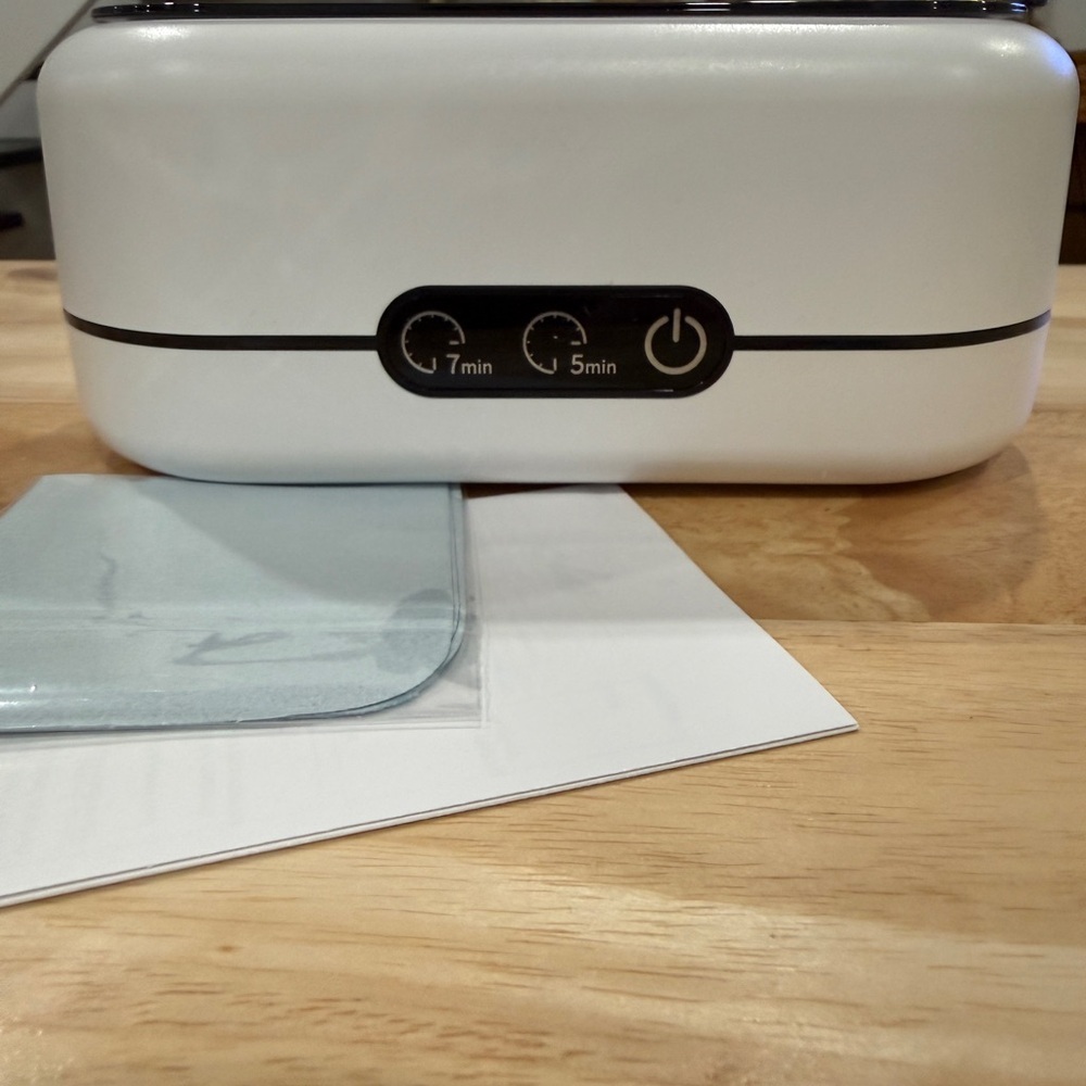 White Ultrasonic Jewelry Cleaner